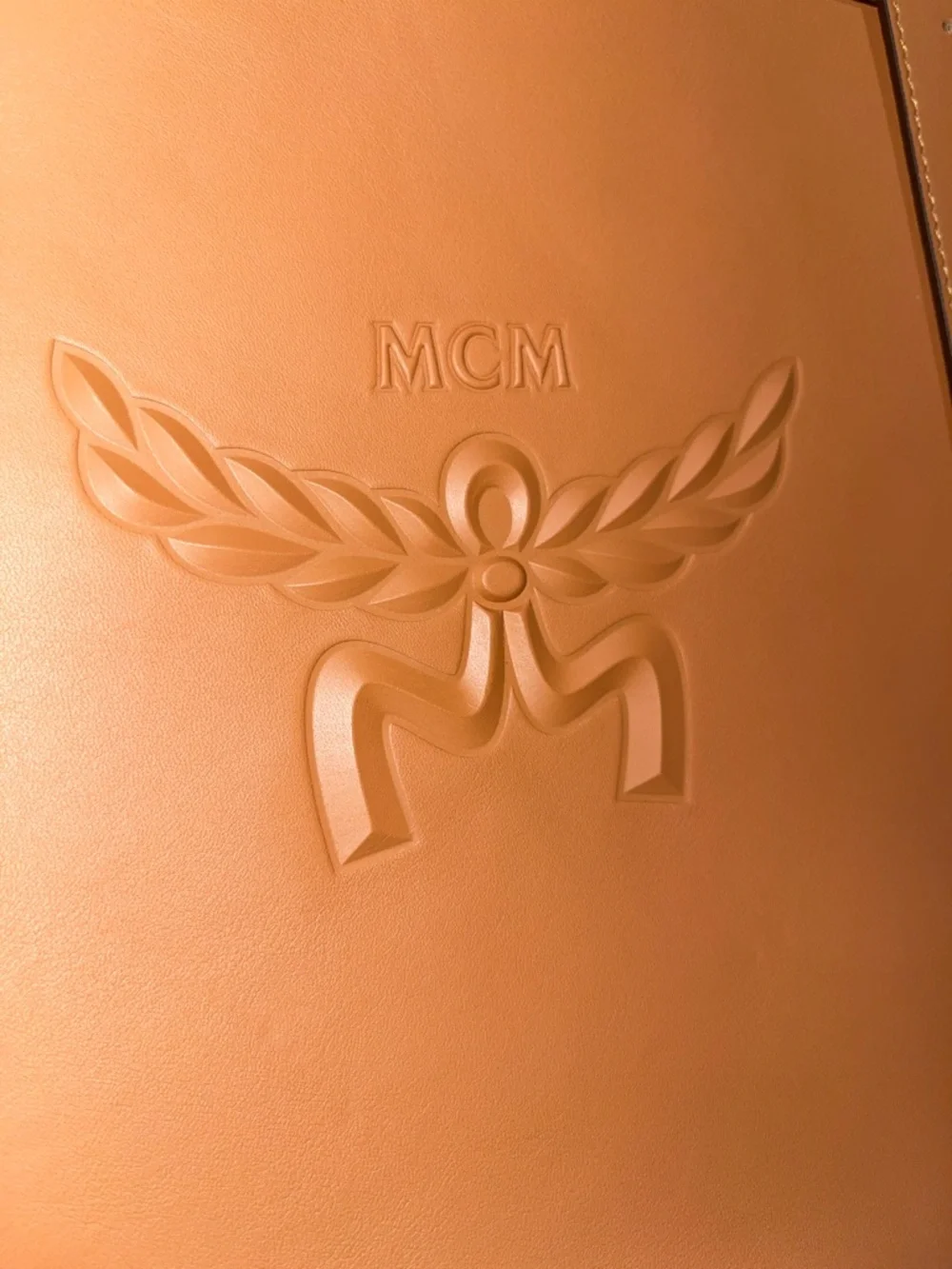 MCM Himmel Tote in Spanish Nappa Leather NWT full inclusion - see last picture - Picture 9 of 14